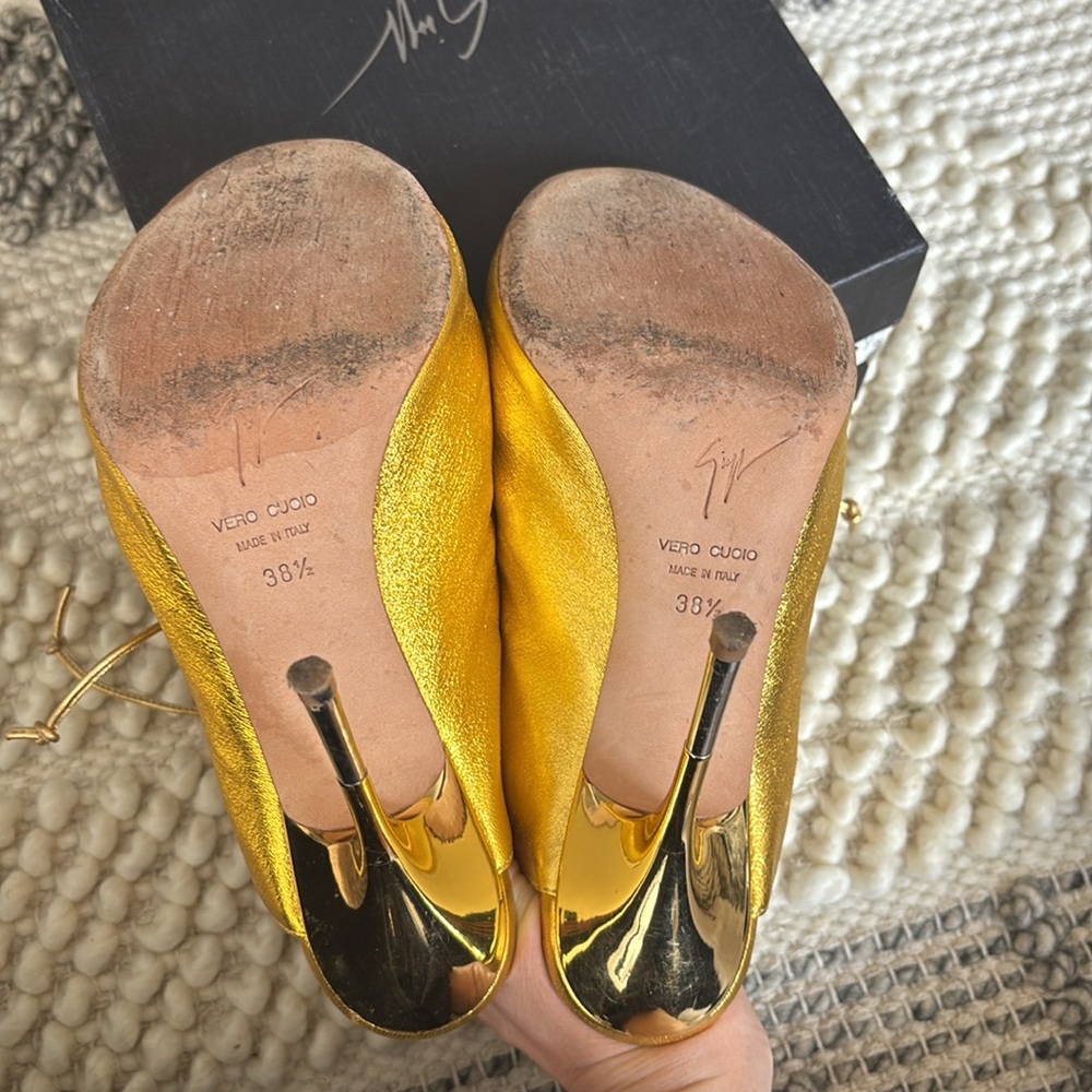 Giuseppe Zanotti booties - Picture 10 of 11